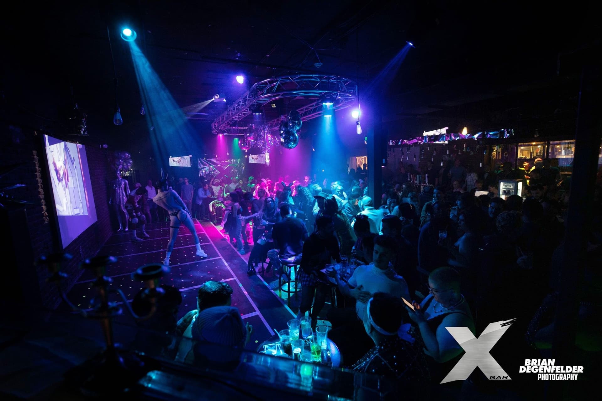 X Bar photo 3