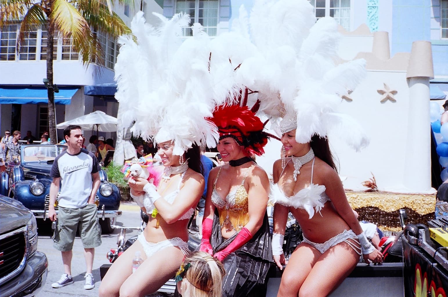 miami lgbtq parents strengthen bonds through creative co parenting in sunny neighborhoods