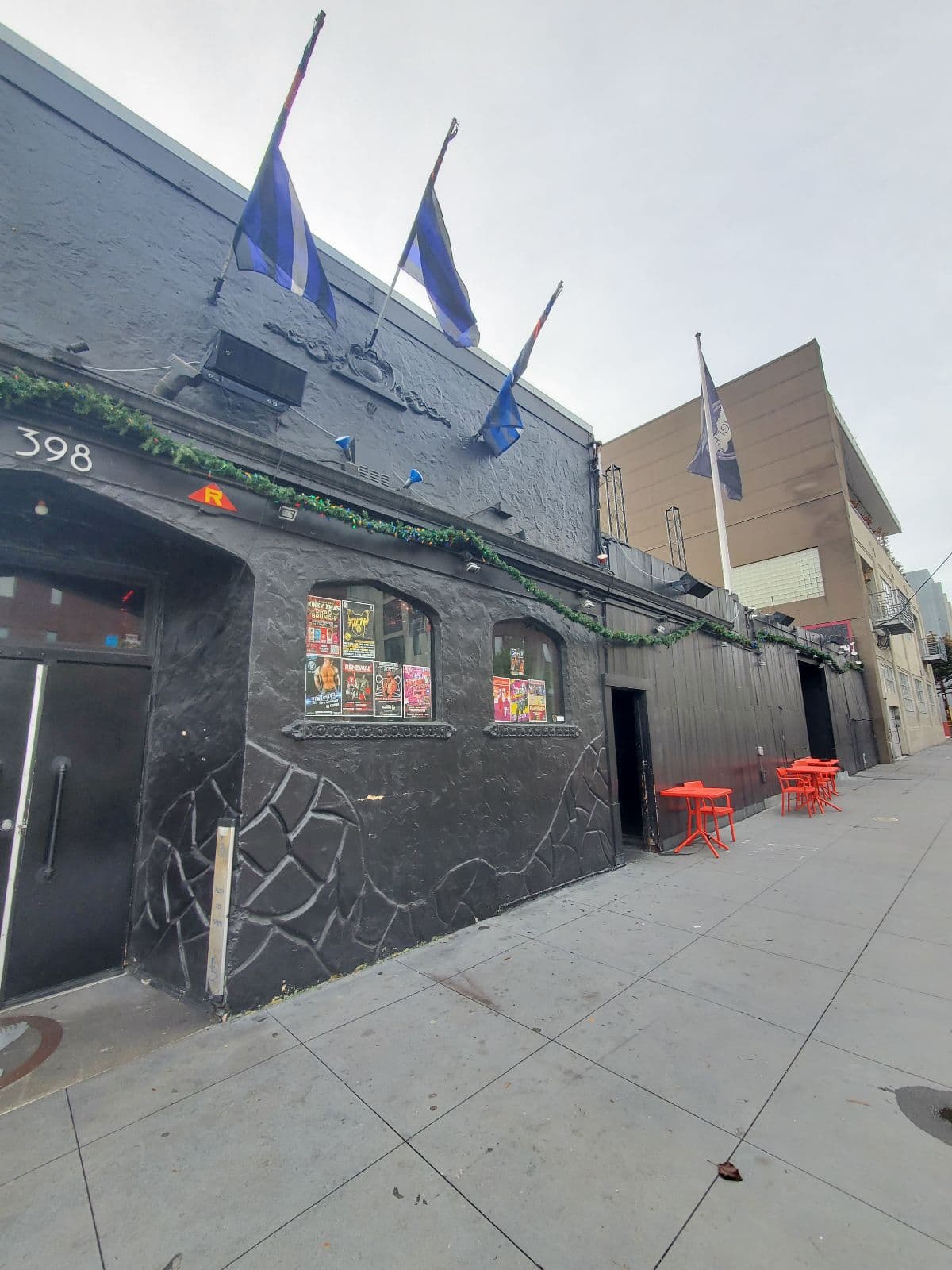 san francisco bars create safe spaces for body positive queer couples to connect