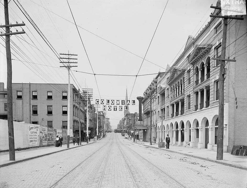 detroit lgbtq reality tv fans find the best urban escapes
