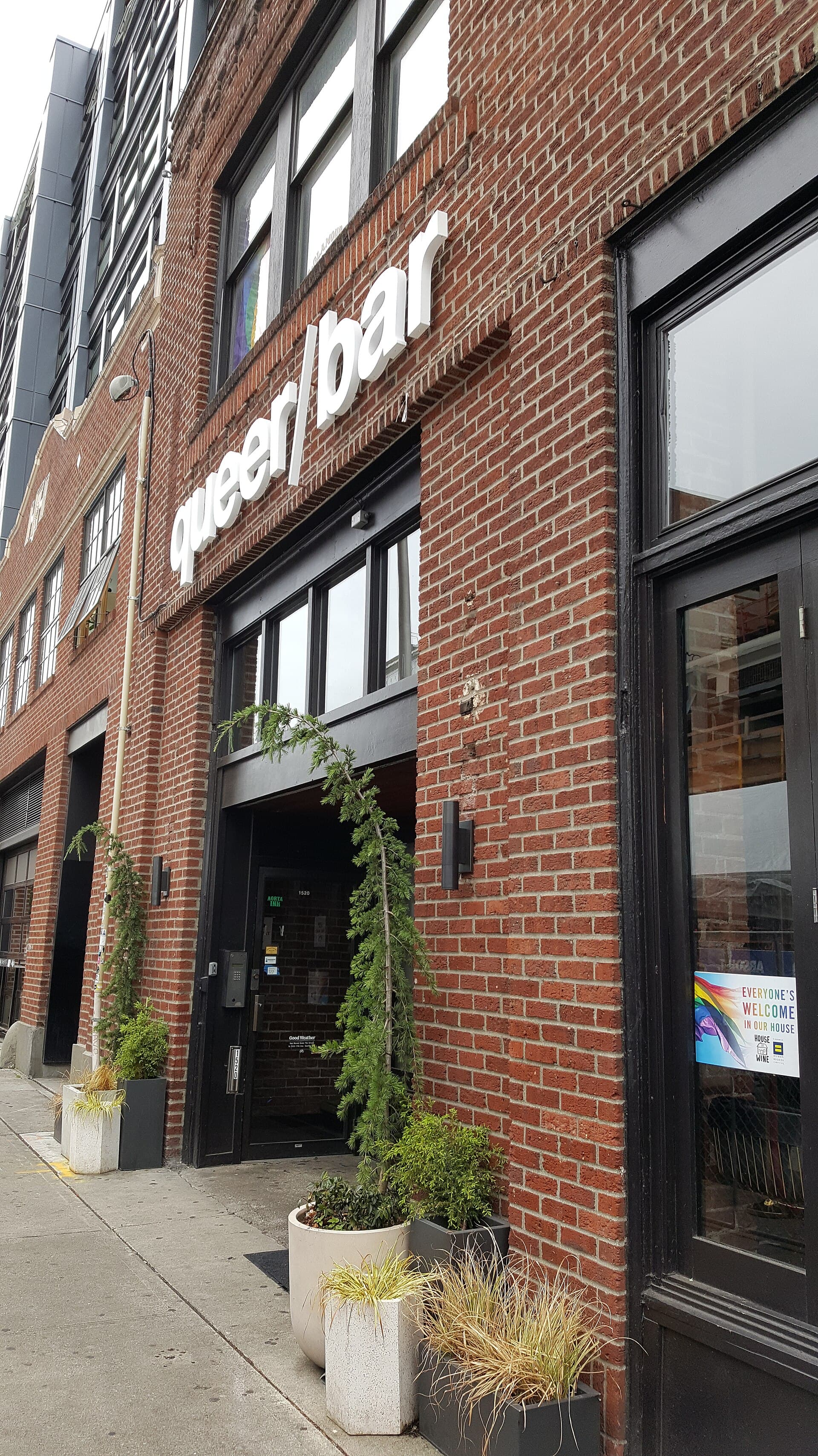 seattle streets hide inclusive cafes perfect for watching western conference playoffs
