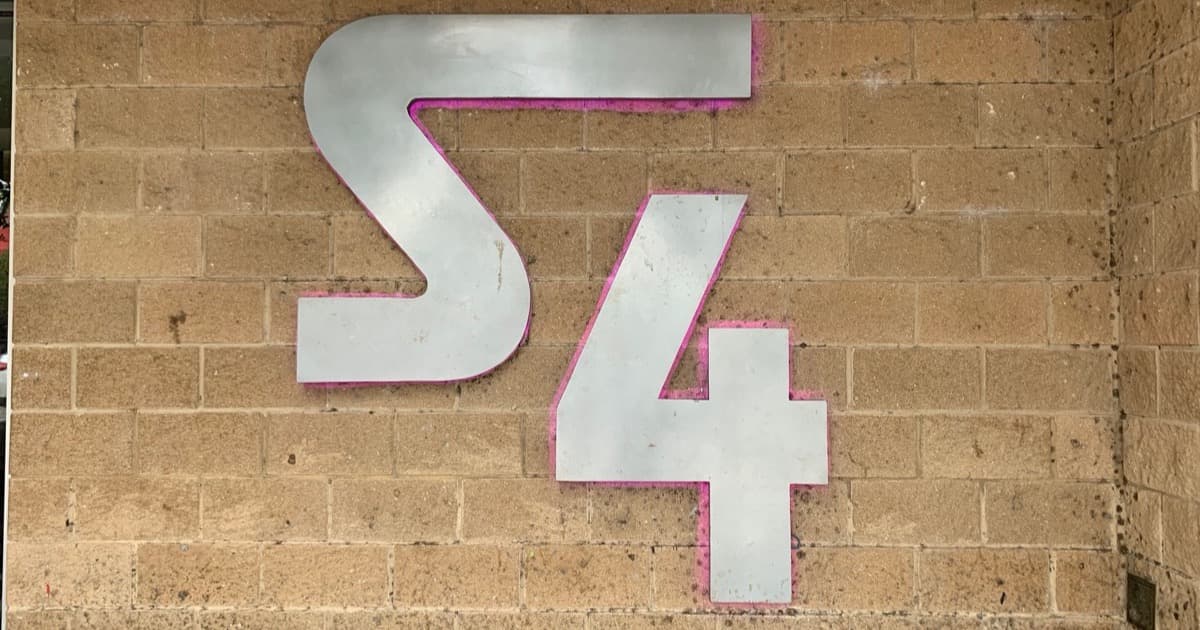 Station 4 — Dallas