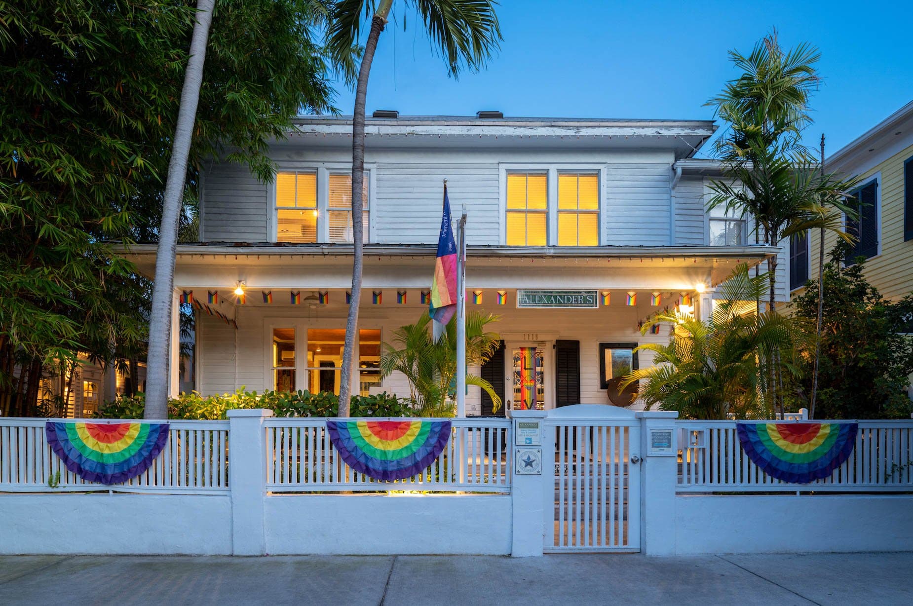 Alexander's Guesthouse photo 2