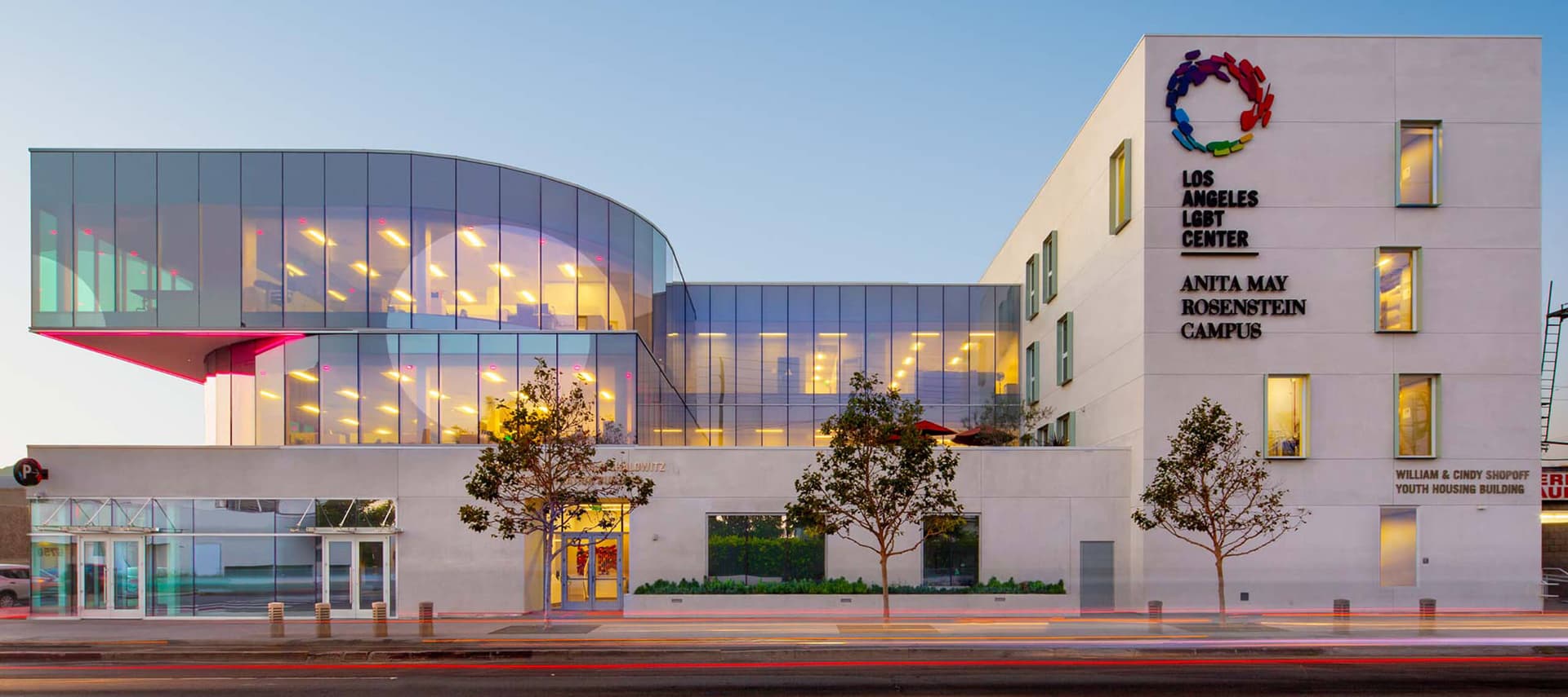 Los Angeles LGBT Center - Restaurants & Cafés in Los Angeles