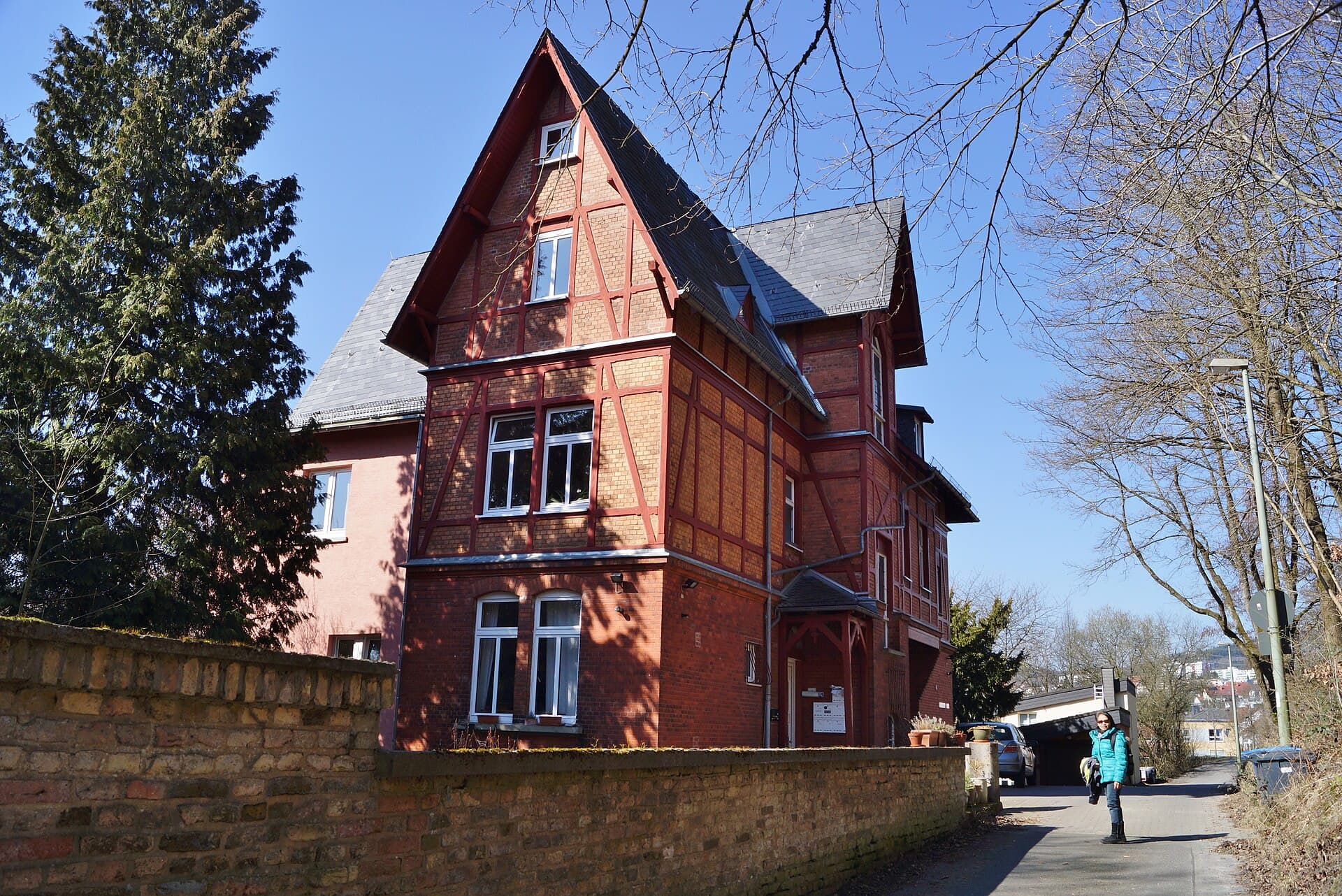 A-House photo 2