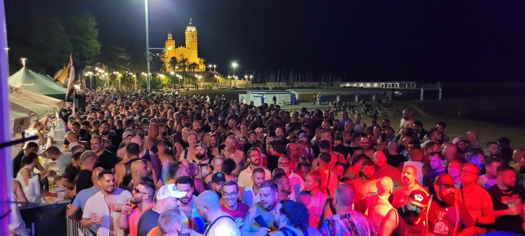 BEAR VILLAGE (Bears Sitges) — Sitges