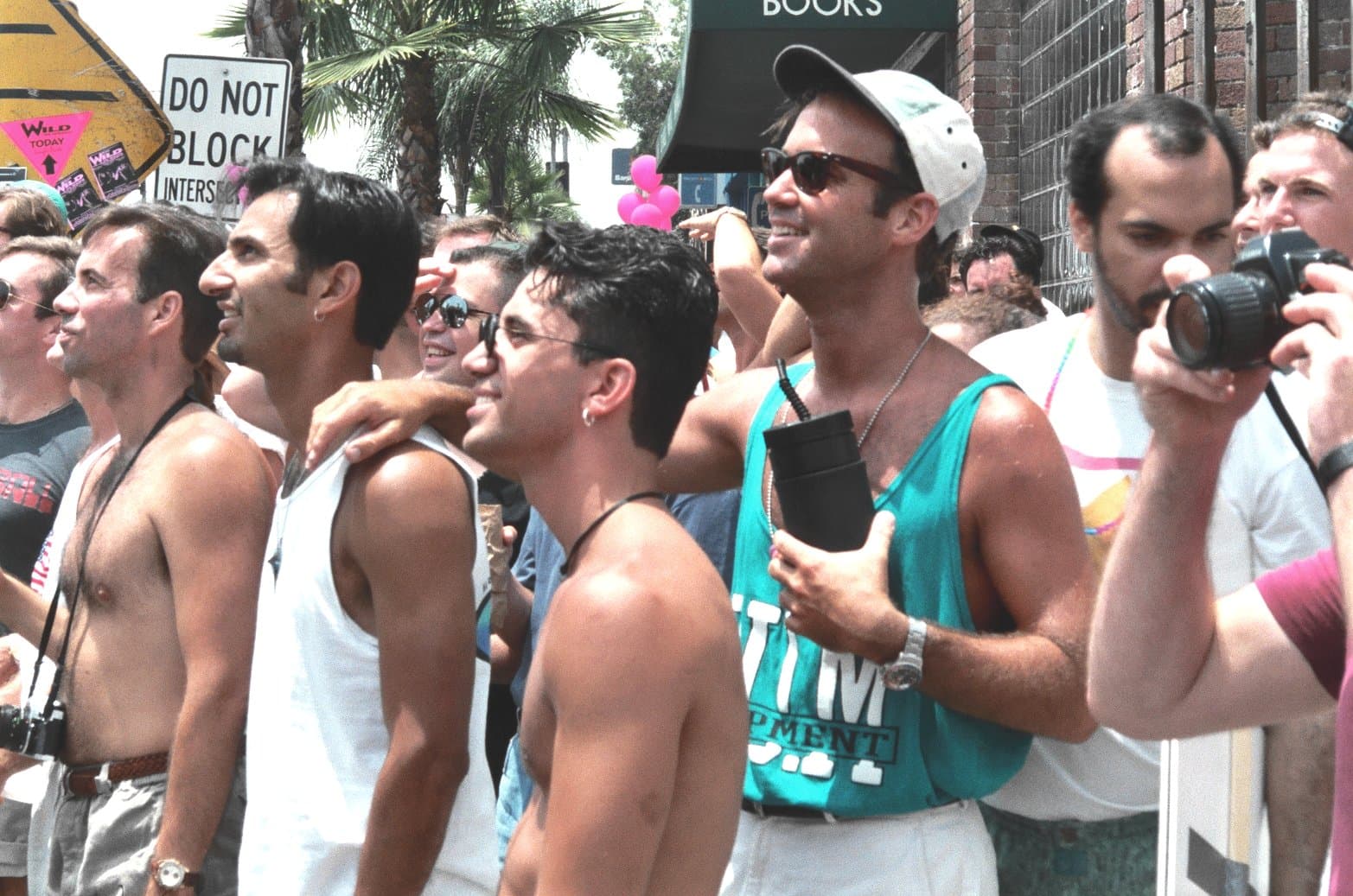 Queer Travelers Should Skip Tourist Traps and Head Straight to Silver Lake in La