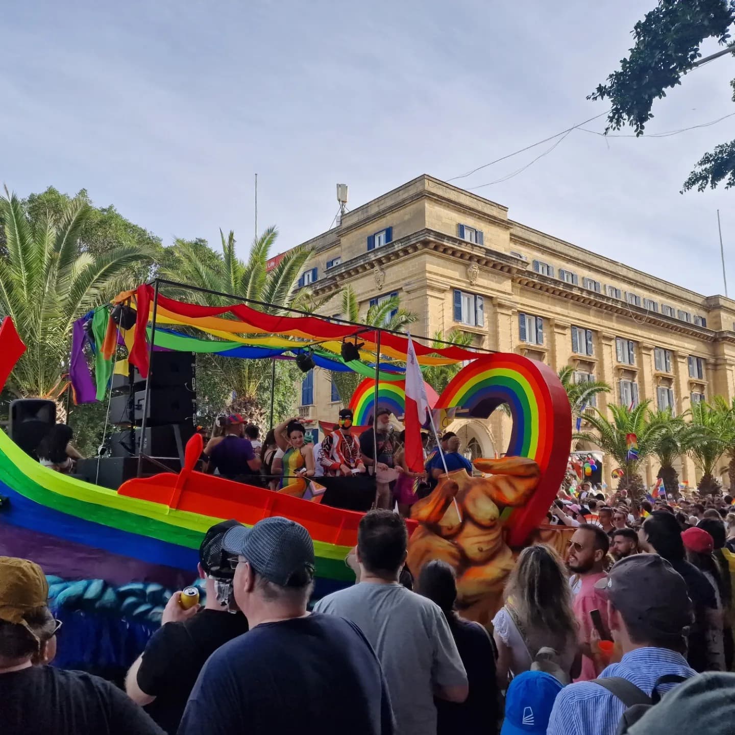 fort lauderdale passes landmark lgbtq inclusive zoning law for businesses