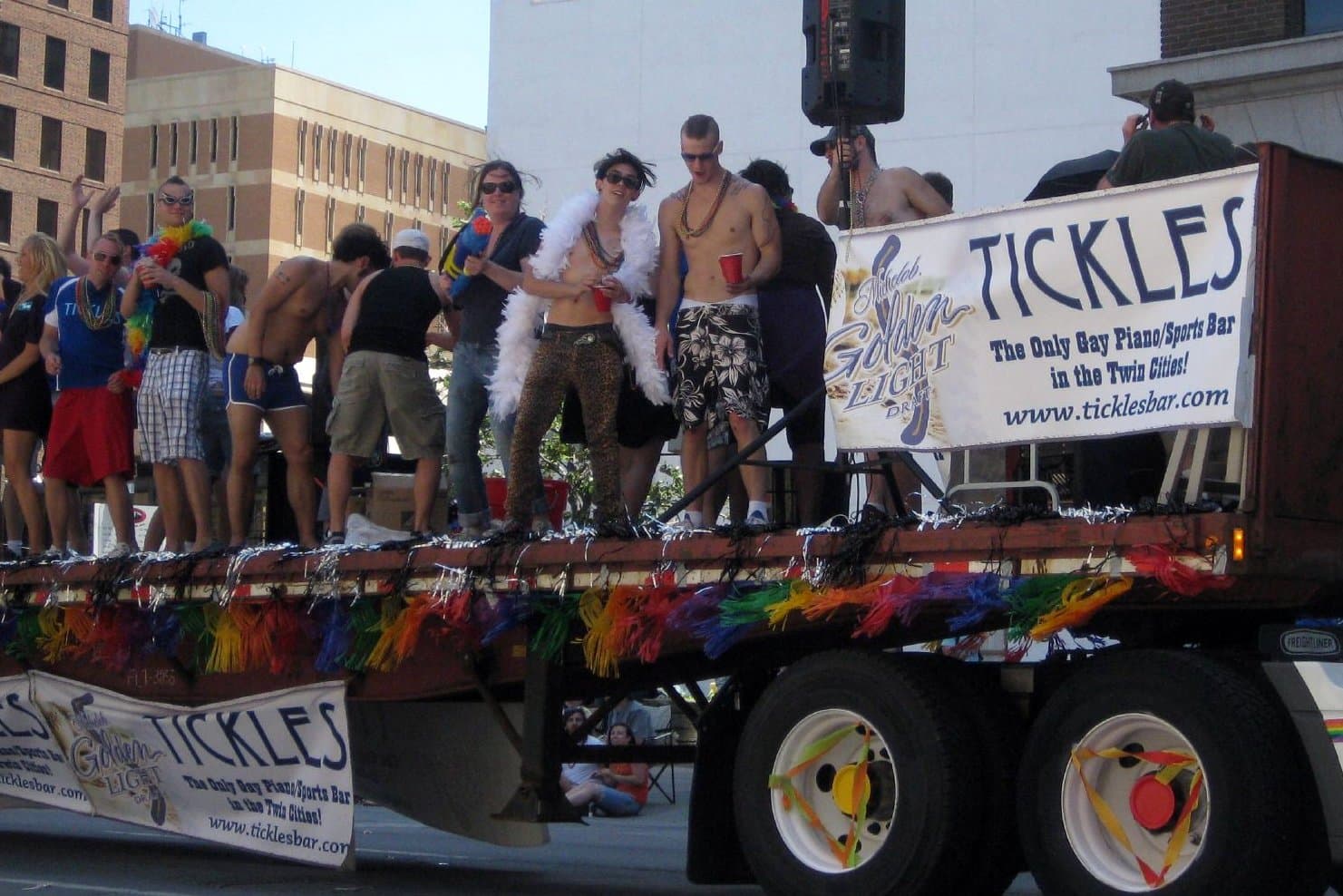 Co Parenting Lgbtq Families Enjoy Relaxed Beach Days in Dania Beach Florida